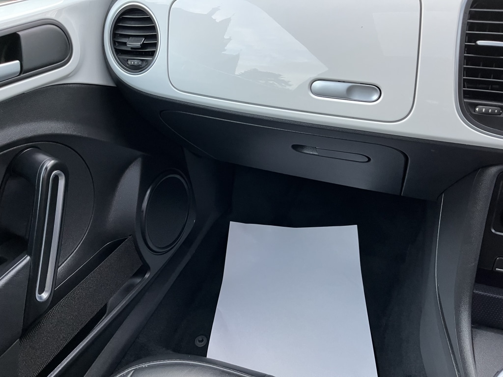 Used Volkswagen Beetle 2015 for sale - 77264687: Photo 29