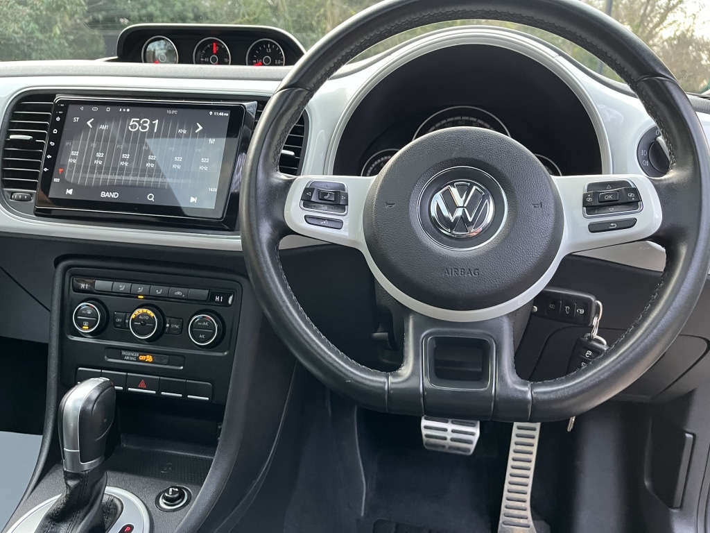 Used Volkswagen Beetle 2015 for sale - 77264687: Photo 33