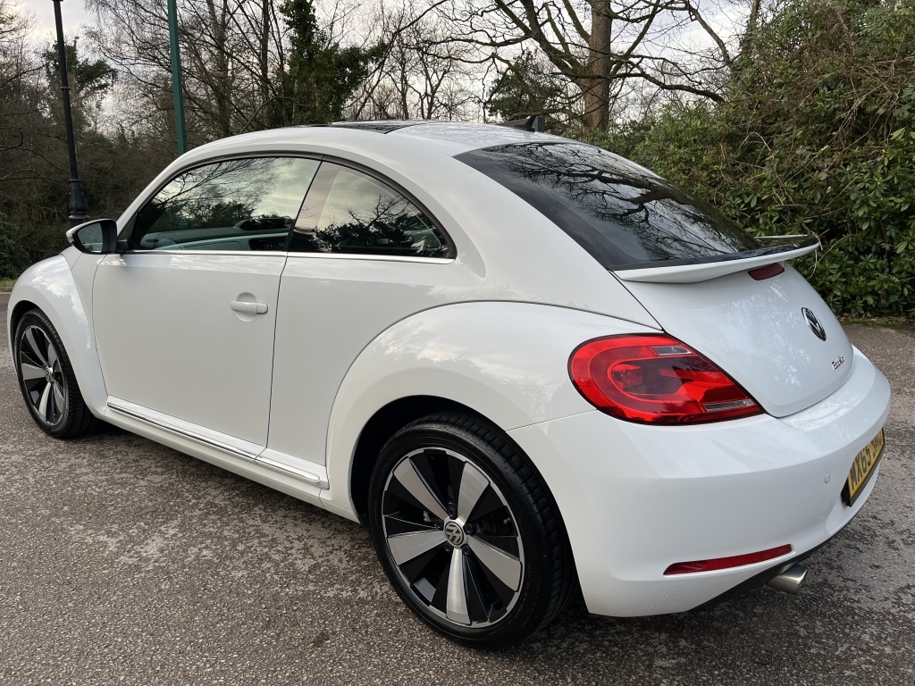 Used Volkswagen Beetle 2015 for sale - 77264687: Photo 6