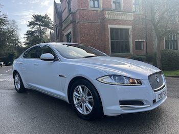 Used Jaguar XF 2016 for sale - 77640426: Photo