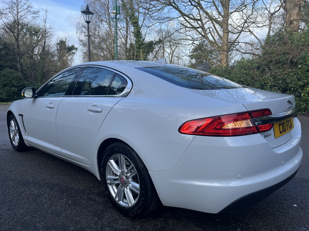 Used Jaguar XF 2016 for sale - 77640426: Photo 4