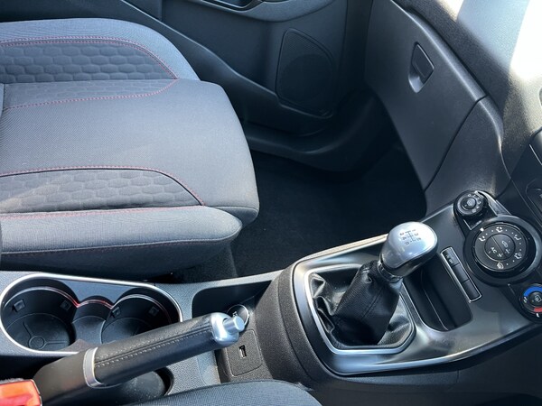 Used Ford Fiesta 2016 for sale - 74665324: Photo 11