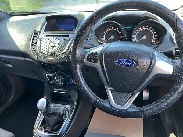 Used Ford Fiesta 2016 for sale - 74665324: Photo 13