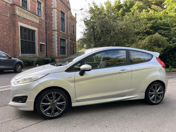 Used Ford Fiesta 2016 for sale - 74665324: Photo 5