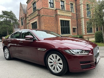 Used Jaguar XE 2017 for sale - 75628416: Photo