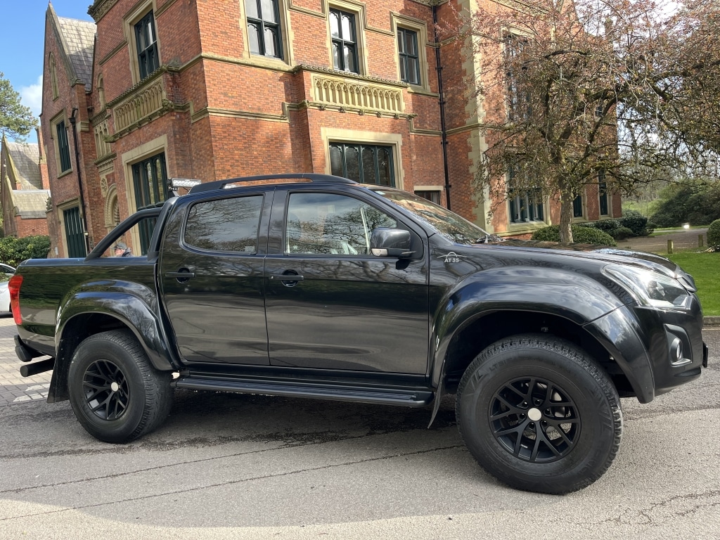 Used Isuzu D-Max 2019 for sale - 78045904: Photo 65