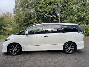 Used Toyota Estima 2016 for sale - 79868282: Photo