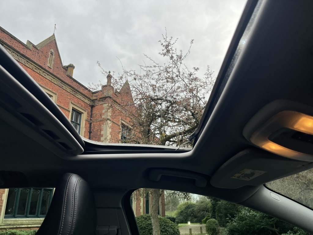 Used Volvo V60 Cross Country 2016 for sale - 77985162: Photo 19