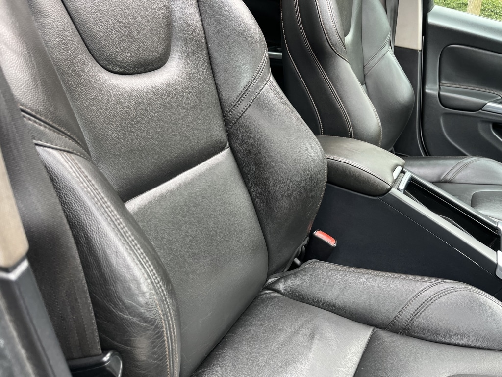 Used Volvo V60 Cross Country 2016 for sale - 77985162: Photo 25