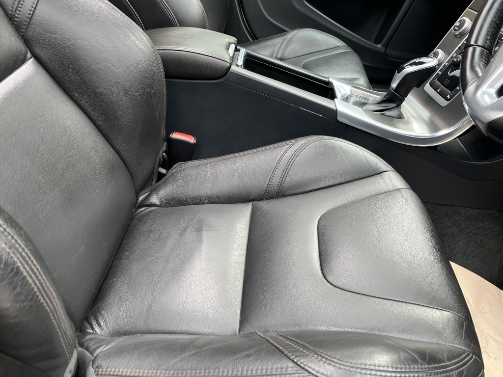 Used Volvo V60 Cross Country 2016 for sale - 77985162: Photo 26