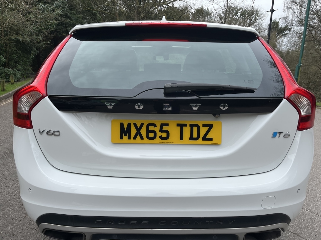 Used Volvo V60 Cross Country 2016 for sale - 77985162: Photo 37