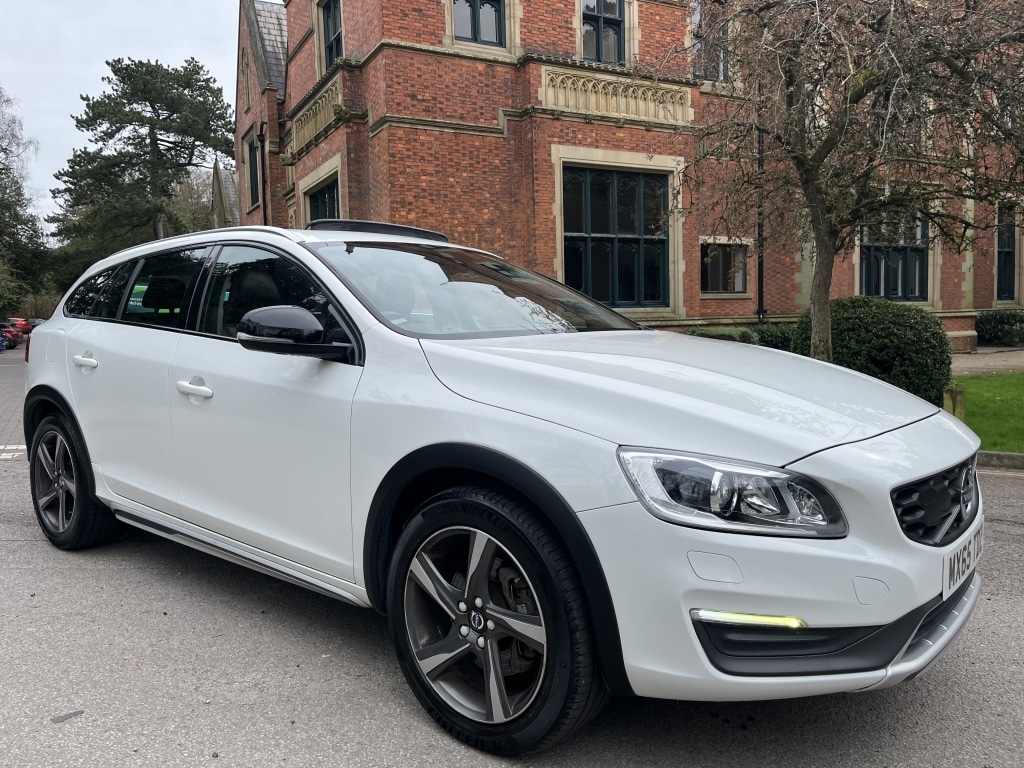Used Volvo V60 Cross Country 2016 for sale - 77985162: Photo 39