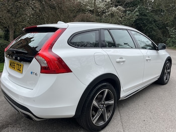 Used Volvo V60 Cross Country undefined for sale - 77985162: Photo