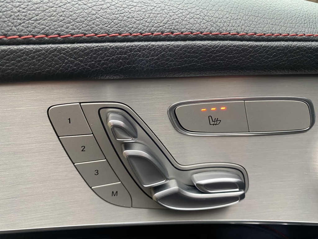 Used Mercedes-Benz GLC 2019 for sale - 77640430: Photo 17