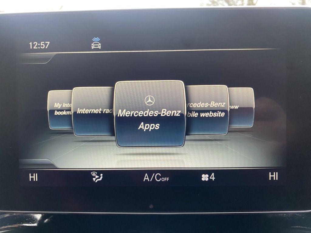 Used Mercedes-Benz GLC 2019 for sale - 77640430: Photo 32