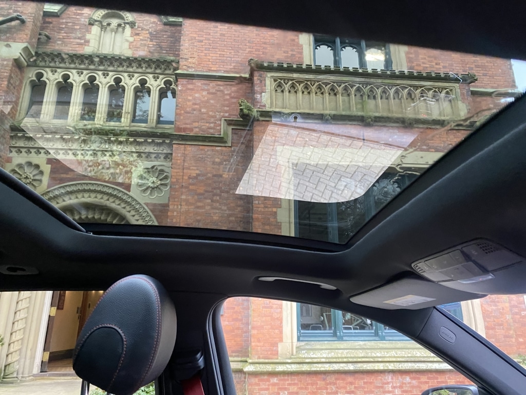 Used Mercedes-Benz GLC 2019 for sale - 77640430: Photo 39