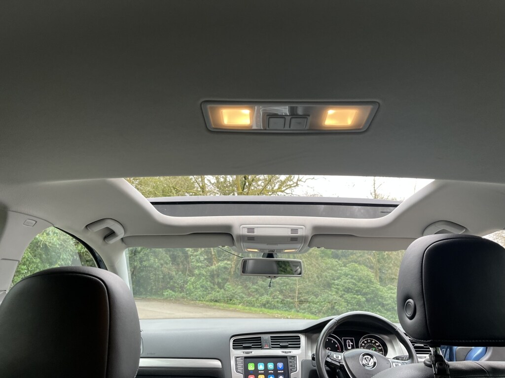 Used Volkswagen Golf 2015 for sale - 77874543: Photo 25