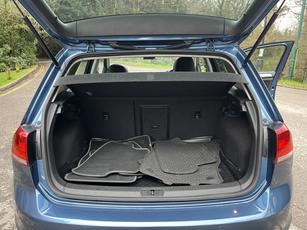 Used Volkswagen Golf 2015 for sale - 77874543: Photo 26