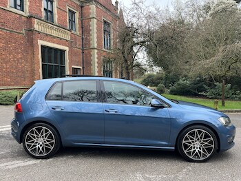 Used Volkswagen Golf 2015 for sale - 77874543: Photo