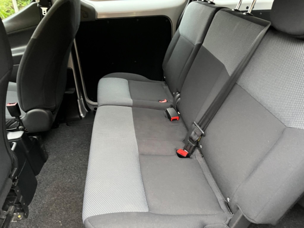 Used Nissan e-NV200 2022 for sale - 77731179: Photo 23