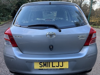 Used Toyota Yaris 2011 for sale - 76795091: Photo