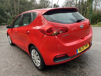 Used Kia Ceed 2015 for sale - 77622813: Photo