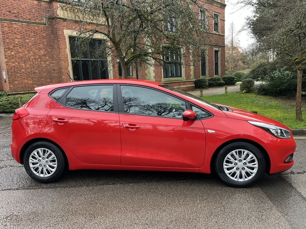 Used Kia Ceed 2015 for sale - 77622813: Photo 4