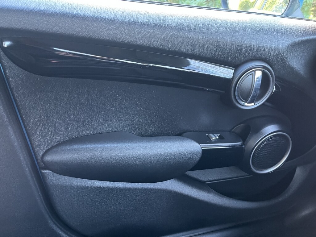 Used MINI Hatch 2015 for sale - 77731176: Photo 8