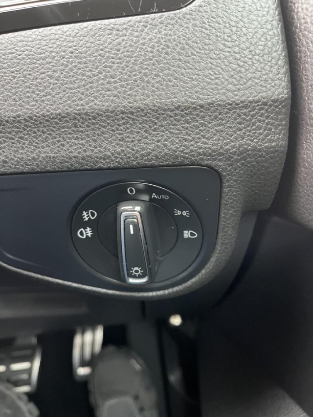 Used Volkswagen Golf SV 2015 for sale - 77881375: Photo 30