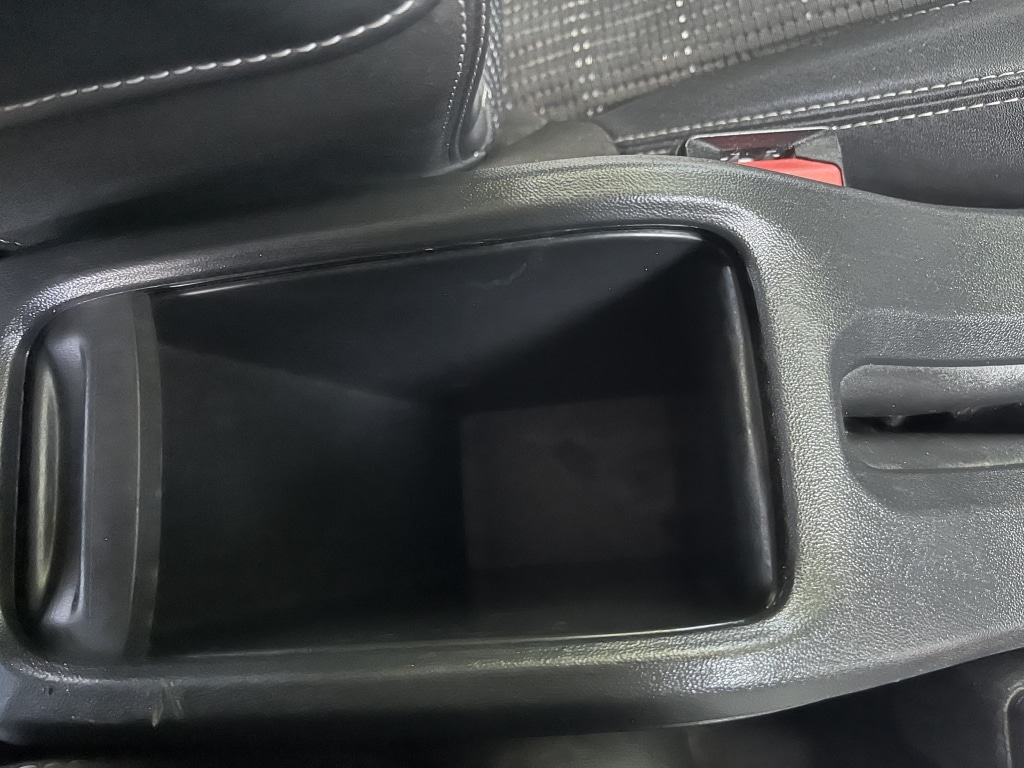 Used Peugeot 2008 2014 for sale - 78169325: Photo 17