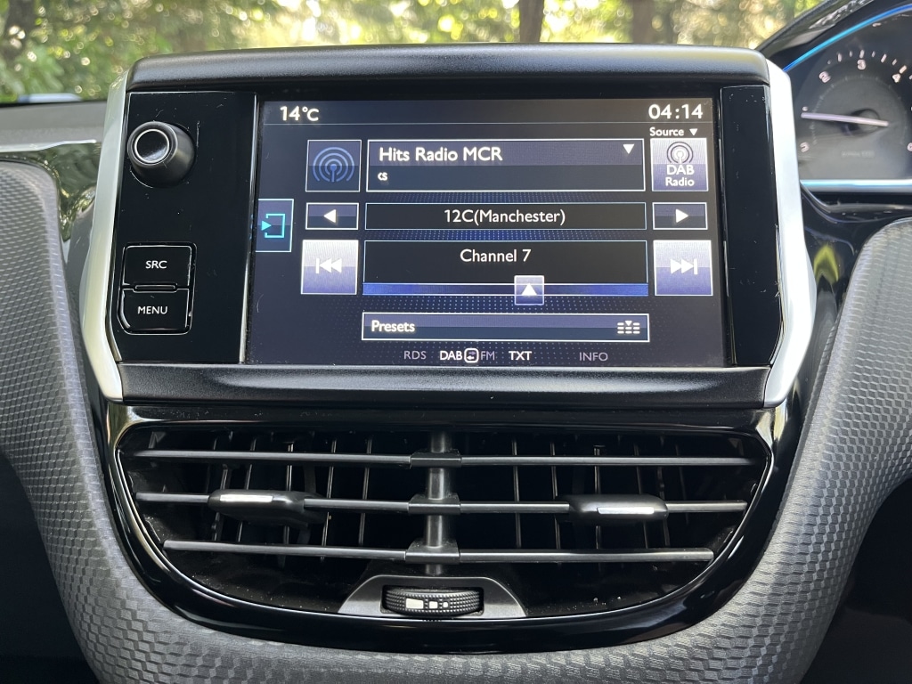 Used Peugeot 2008 2014 for sale - 78169325: Photo 27