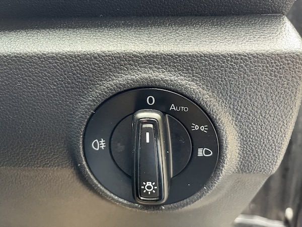 Used Volkswagen T-Roc 2018 for sale - 73863235: Photo 19