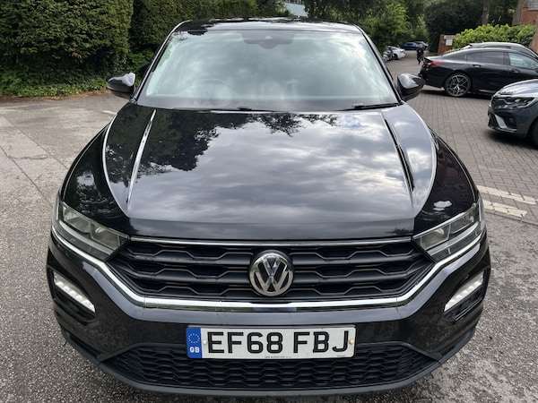 Used Volkswagen T-Roc 2018 for sale - 73863235: Photo 24