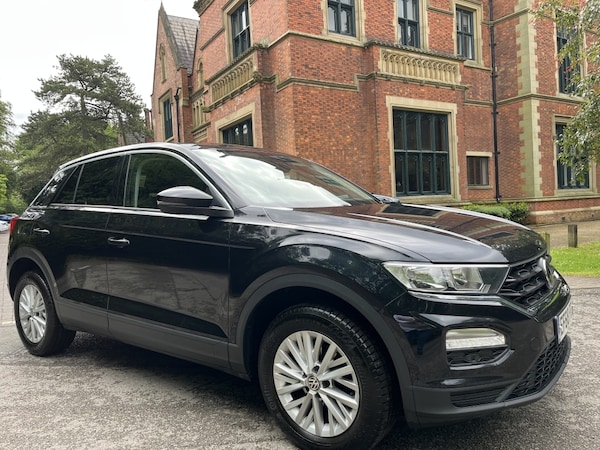 Used Volkswagen T-Roc 2018 for sale - 73863235: Photo 25