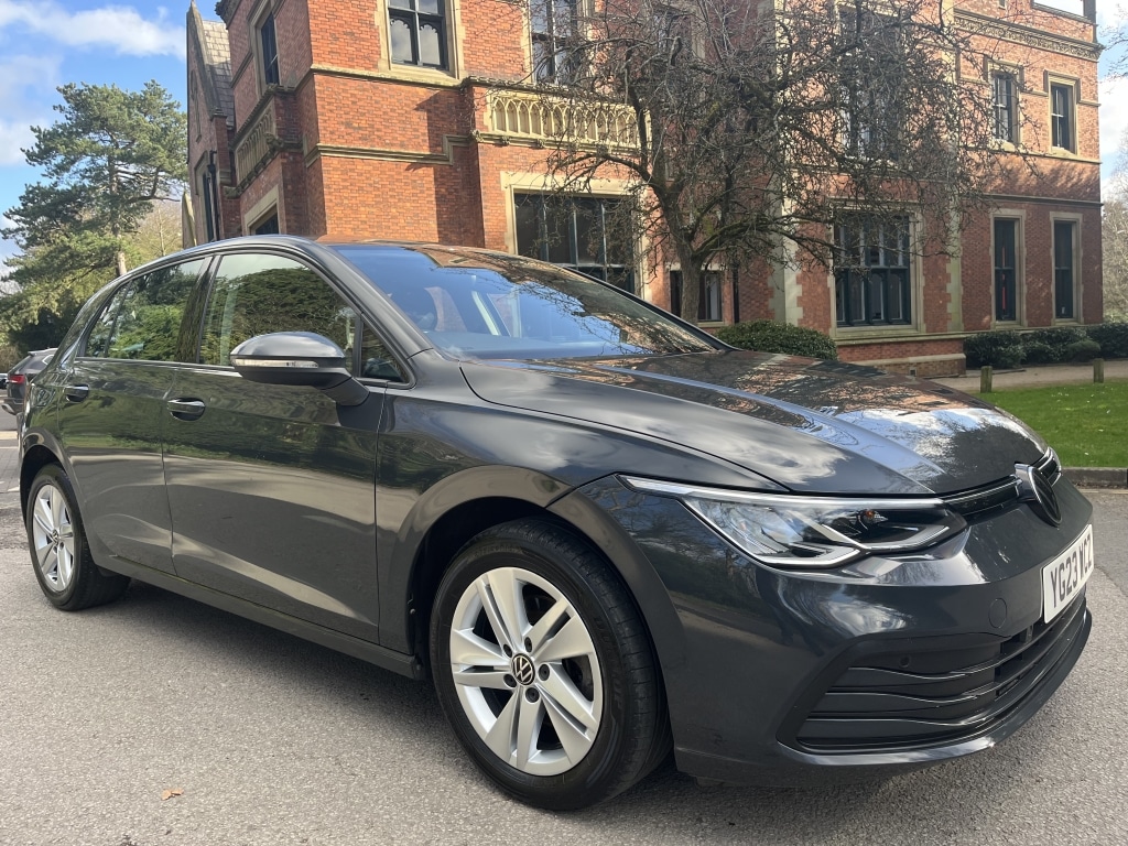 Used Volkswagen Golf 2023 for sale - 77837275: Photo 2