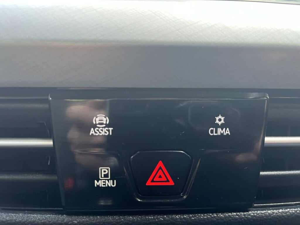 Used Volkswagen Golf 2023 for sale - 77837275: Photo 25