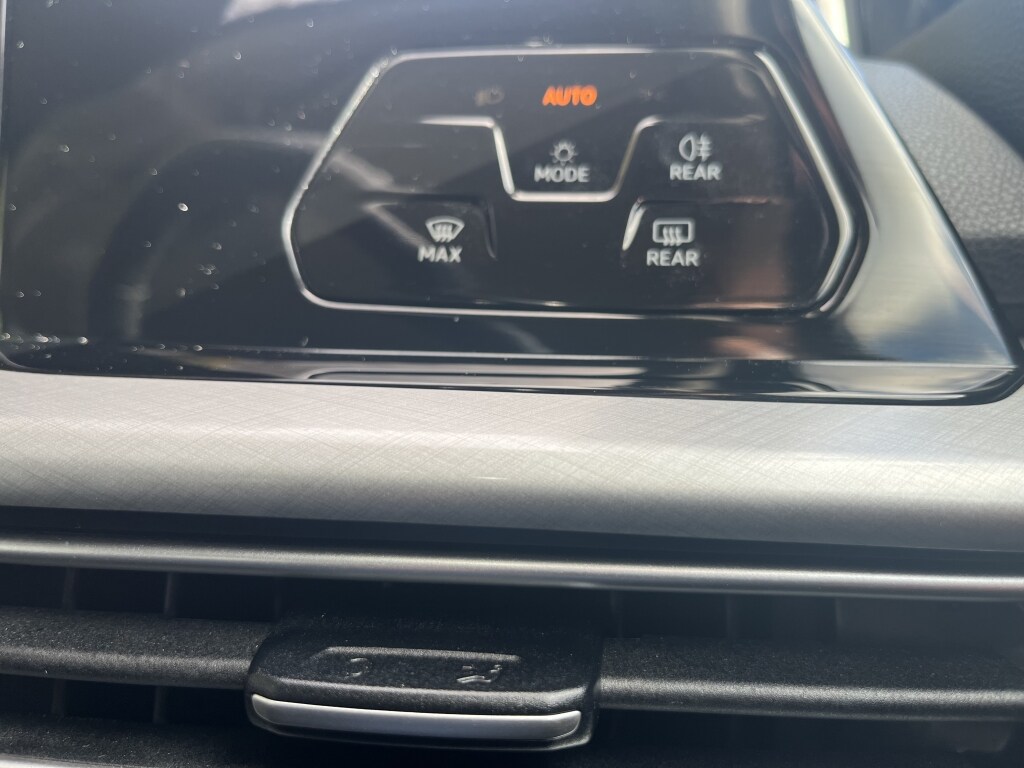 Used Volkswagen Golf 2023 for sale - 77837275: Photo 38