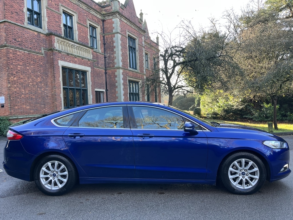 Used Ford Mondeo 2017 for sale - 76795093: Photo 2