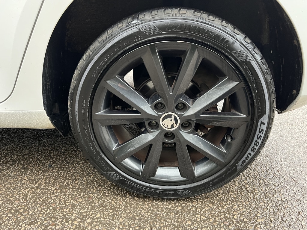 Used Skoda Fabia 2016 for sale - 76720498: Photo 29