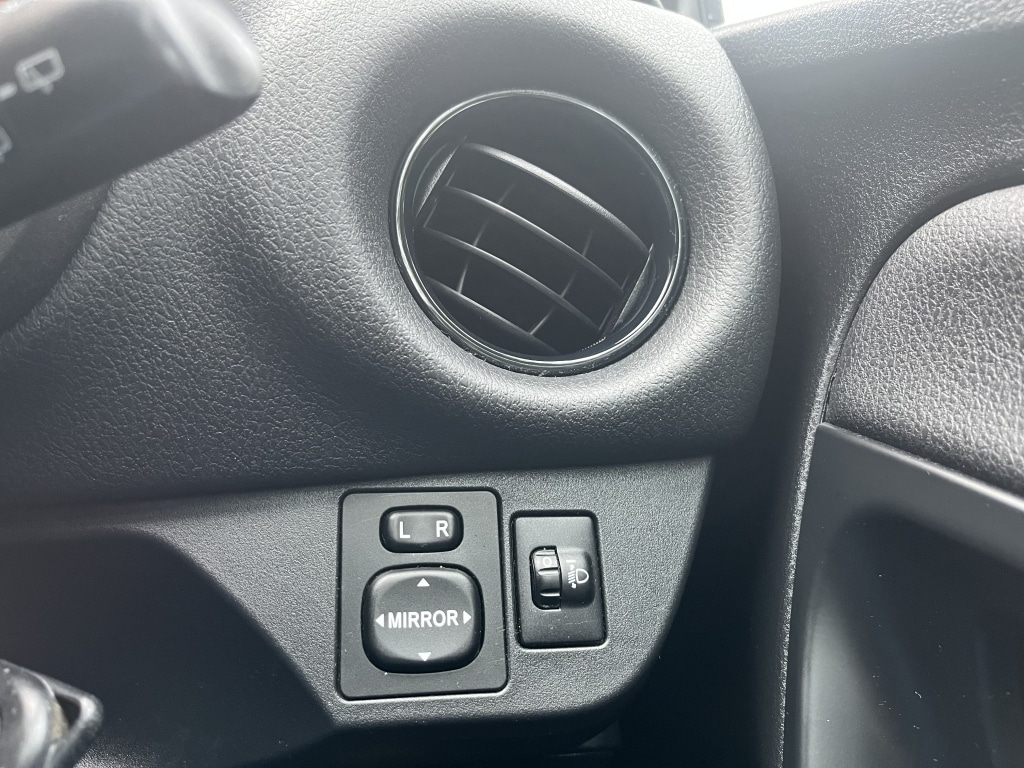 Used Toyota Yaris 2017 for sale - 77891794: Photo 16