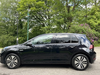 Used Volkswagen Golf 2020 for sale - 78594867: Photo