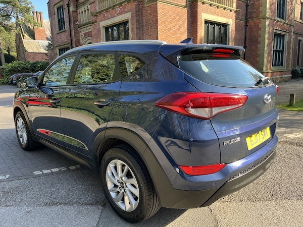 Used Hyundai TUCSON 2017 for sale - 74133601: Photo 3