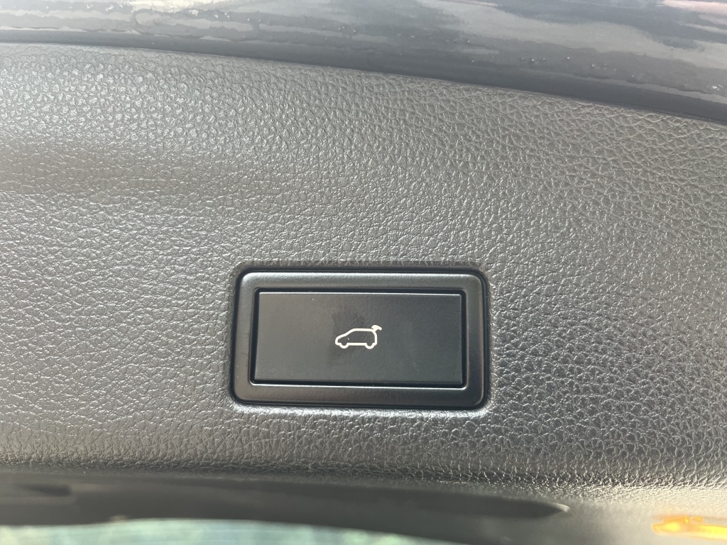 Used Volkswagen Sharan 2015 for sale - 78040616: Photo 18