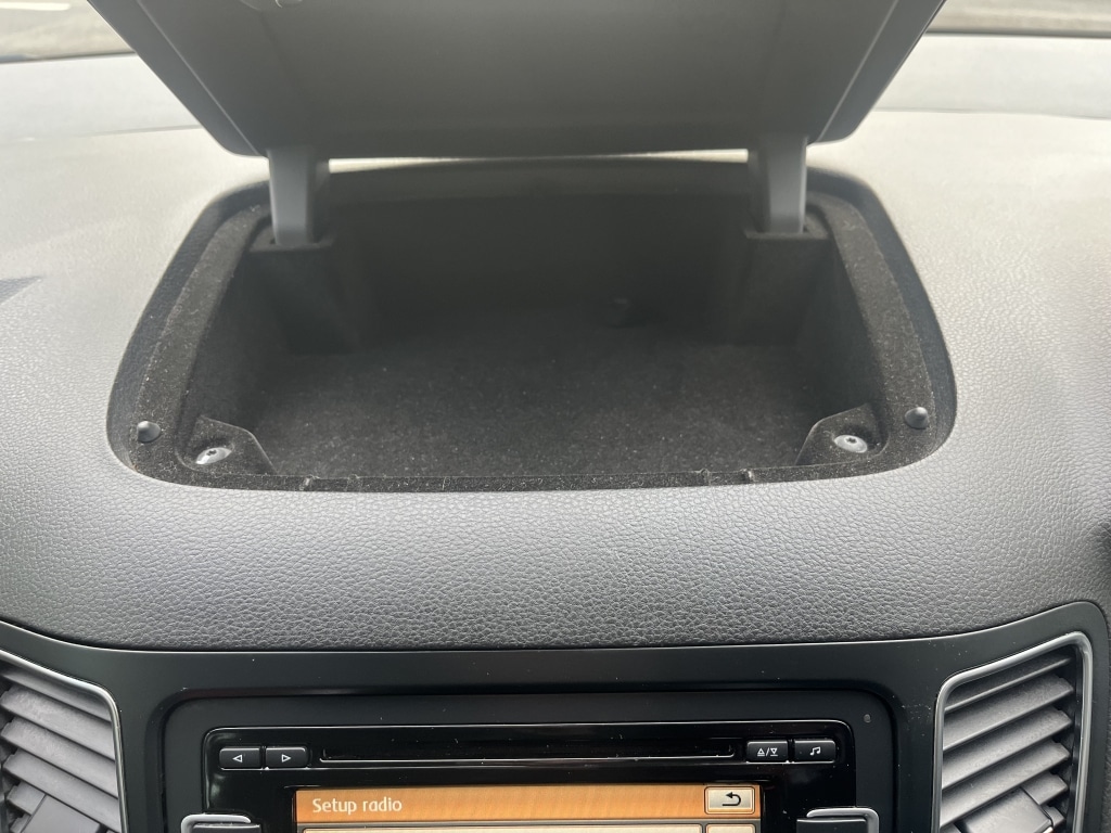 Used Volkswagen Sharan 2015 for sale - 78040616: Photo 9