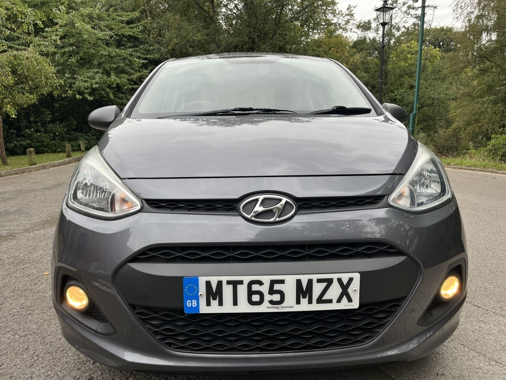 Used Hyundai i10 2015 for sale - 76082844: Photo 2