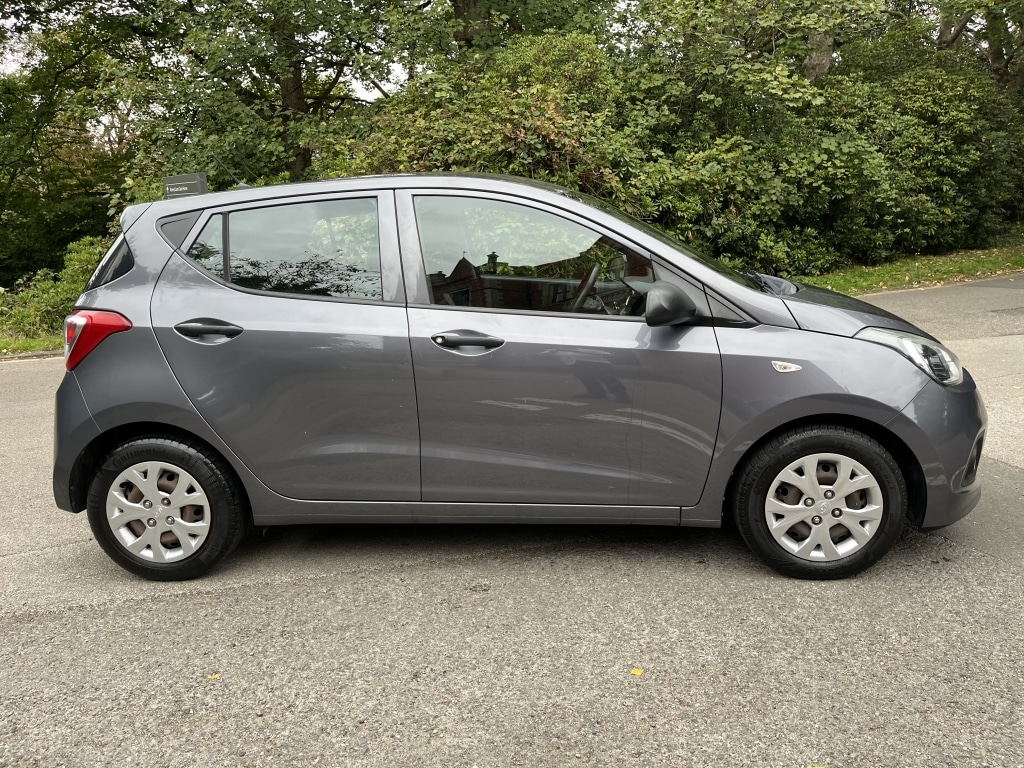 Used Hyundai i10 2015 for sale - 76082844: Photo 3