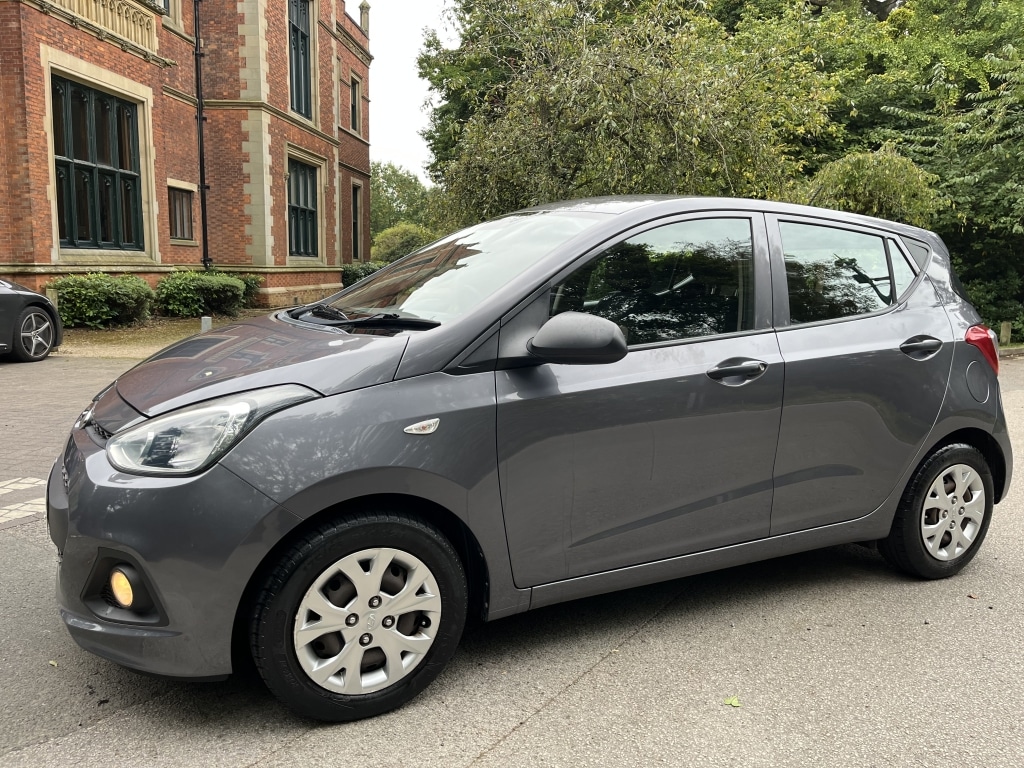 Used Hyundai i10 2015 for sale - 76082844: Photo 4