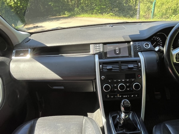 Used Land Rover Discovery Sport 2015 for sale - 74635645: Photo 27
