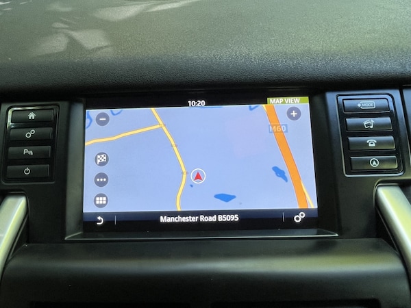 Used Land Rover Discovery Sport 2015 for sale - 74635645: Photo 38