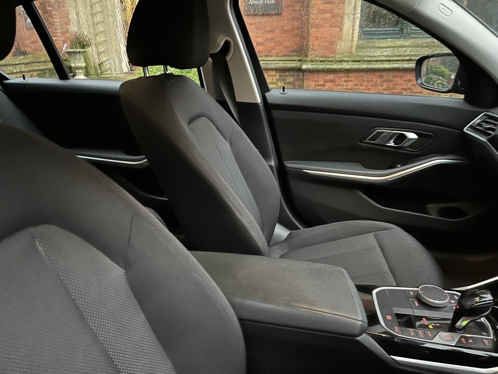 Used BMW 3 Series 2019 for sale - 76258055: Photo 8